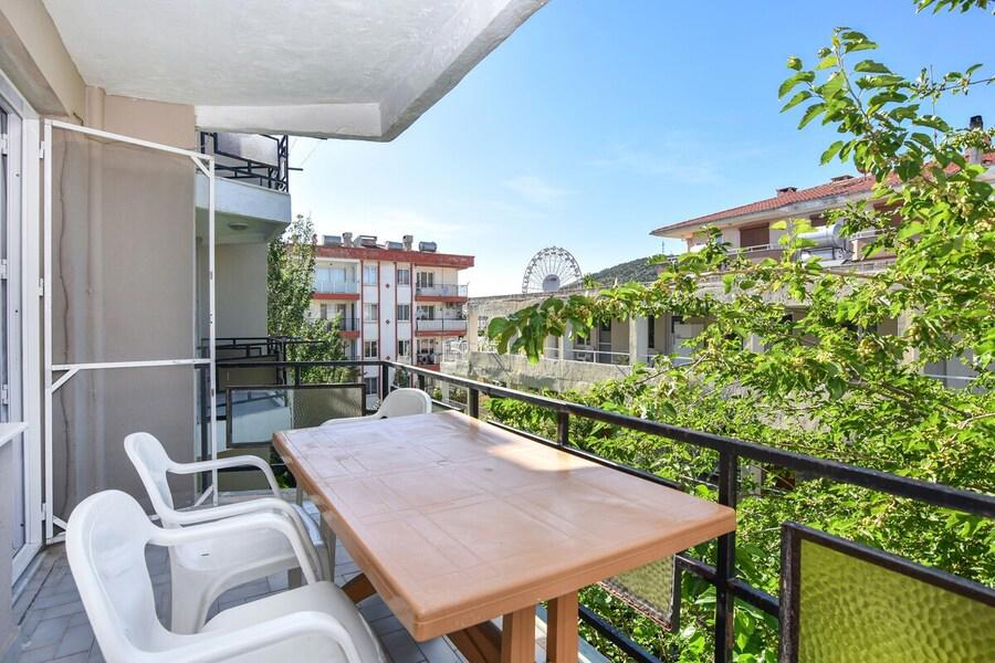 Yade Apart Pension