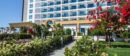 The Lumos Deluxe Resort Hotel & Spa