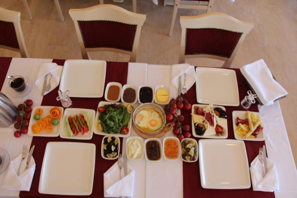 Mordogan Zeytinli Konak Otel