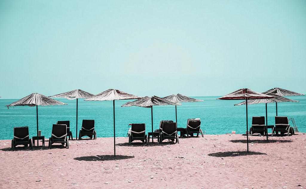 Etenna Beach Bungalows