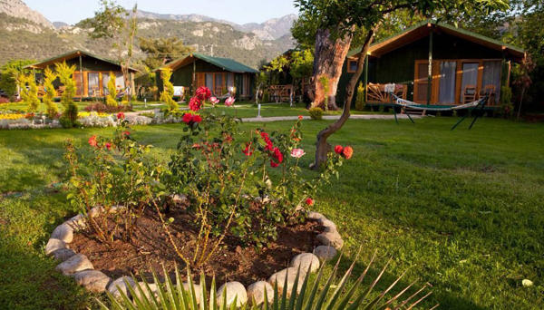 Etenna Beach Bungalows