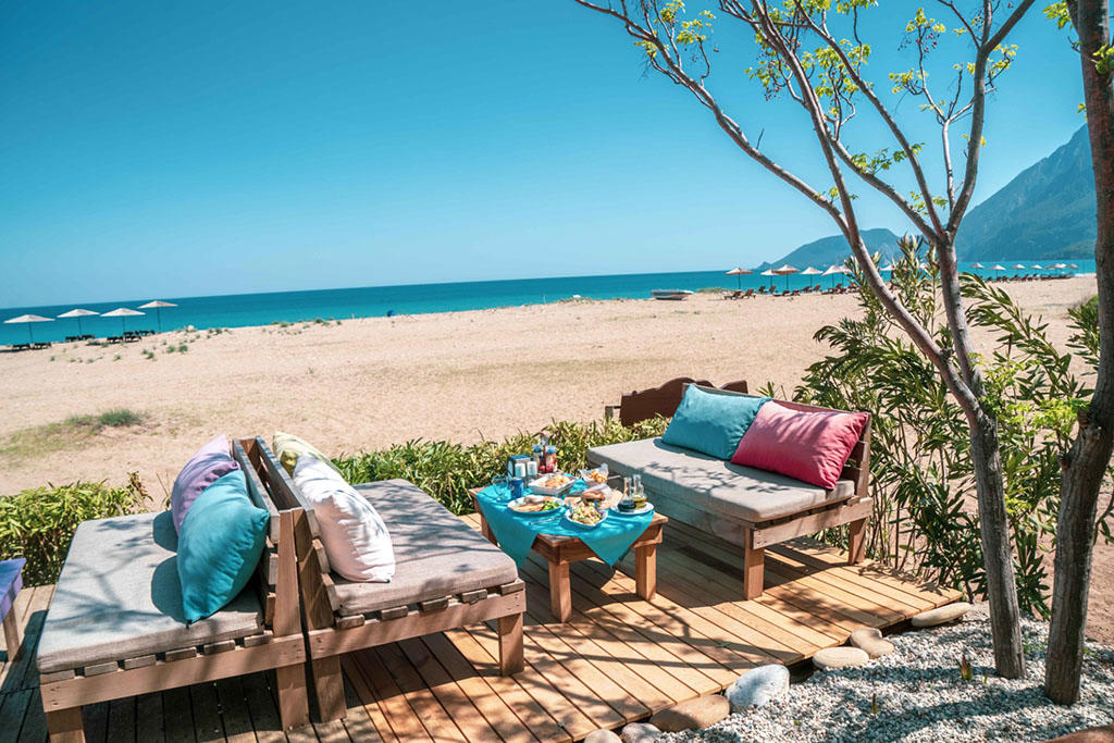 Etenna Beach Bungalows