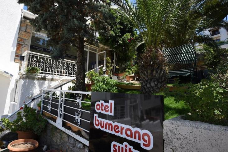 Bumerang Suites Hotel