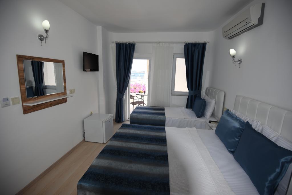 Bumerang Suites Hotel