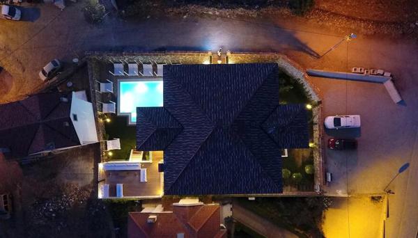 Pur Beyaz Otel