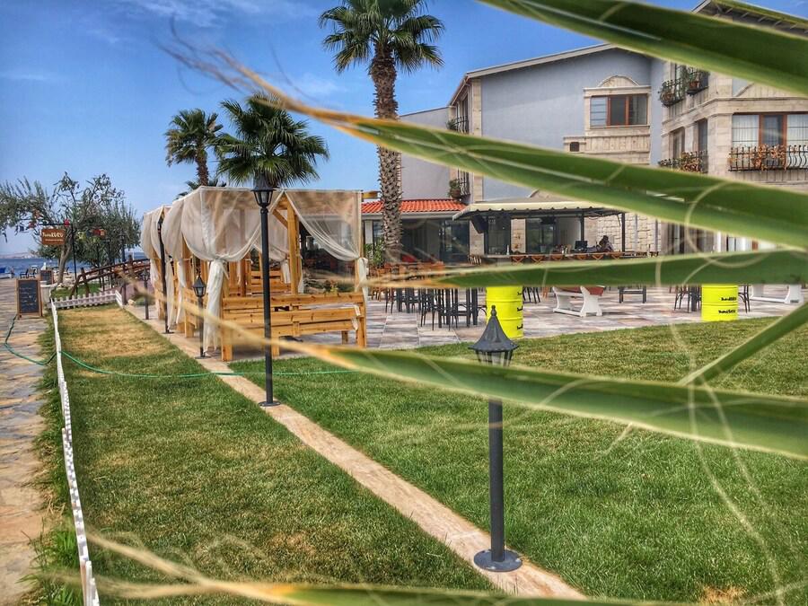 Ra Otel Beach Club