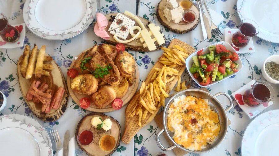 Ayvalık Moda Pansiyon