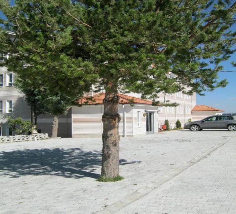 Baskent Demiralan Hotel