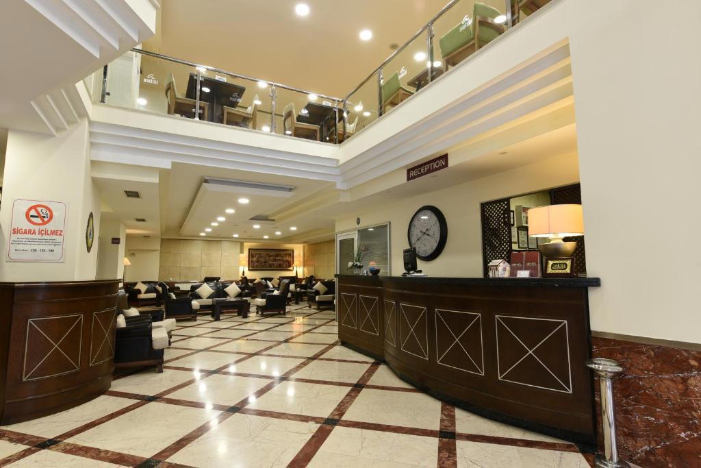 Asal Hotel