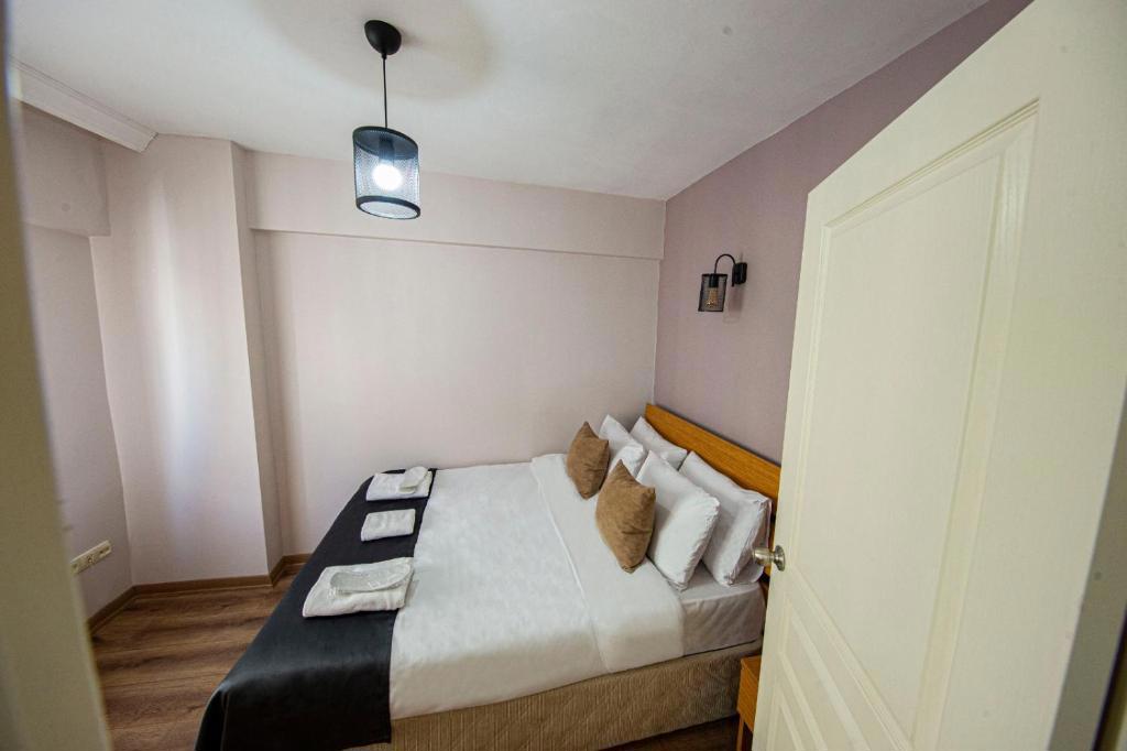 Three Apples Taksim Residence