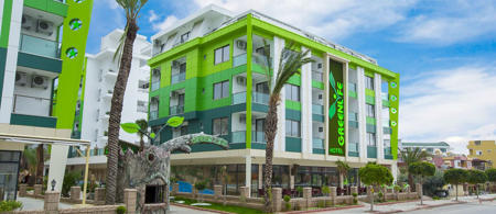 Green Life Hotel