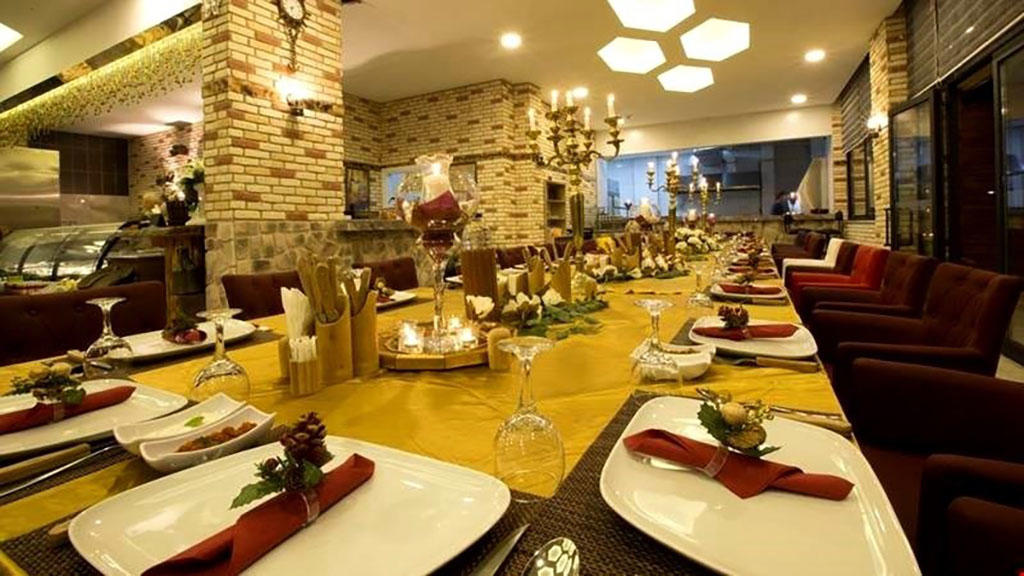 Green Life Hotel