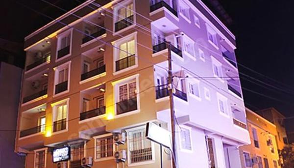 Royal Palace Boutique Hotel