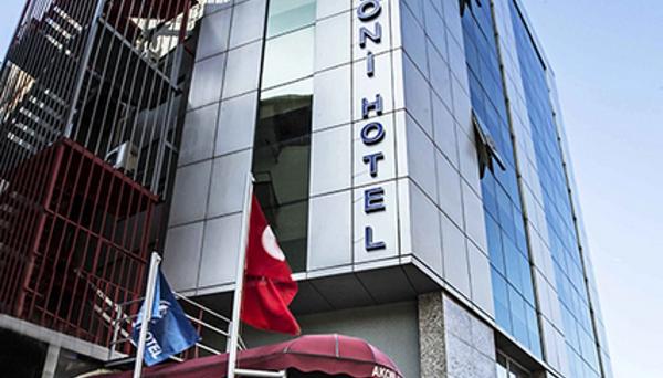 Akoni Hotel