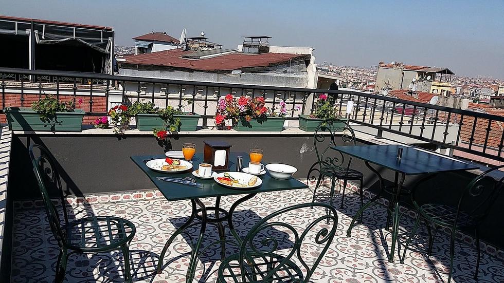 Borancik Suites