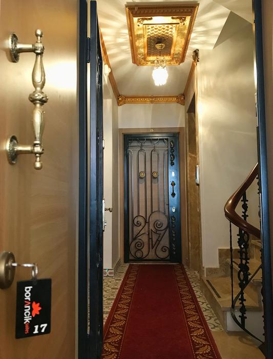 Borancik Suites