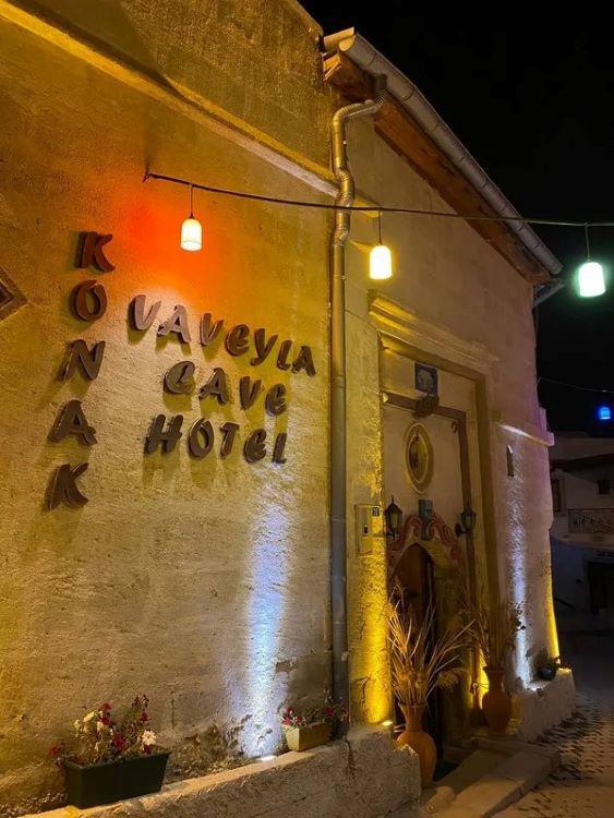 Vaveyla Cave Hotel