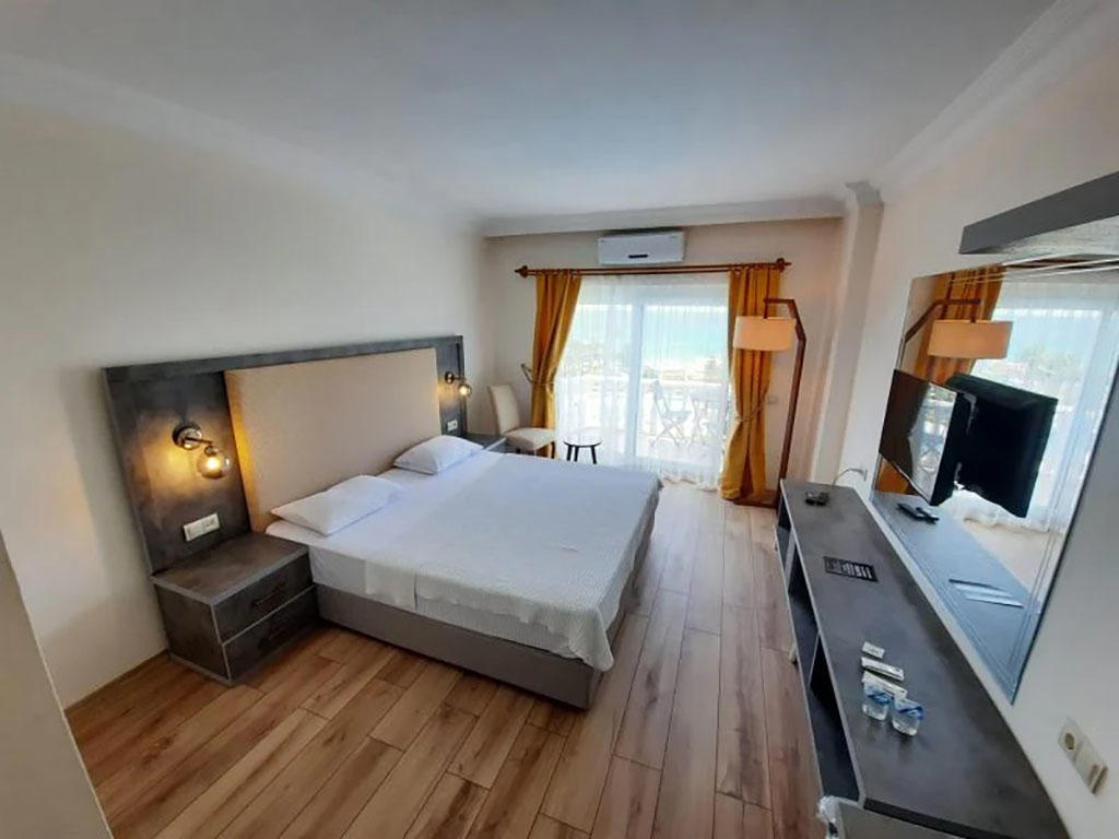 Issos Otel