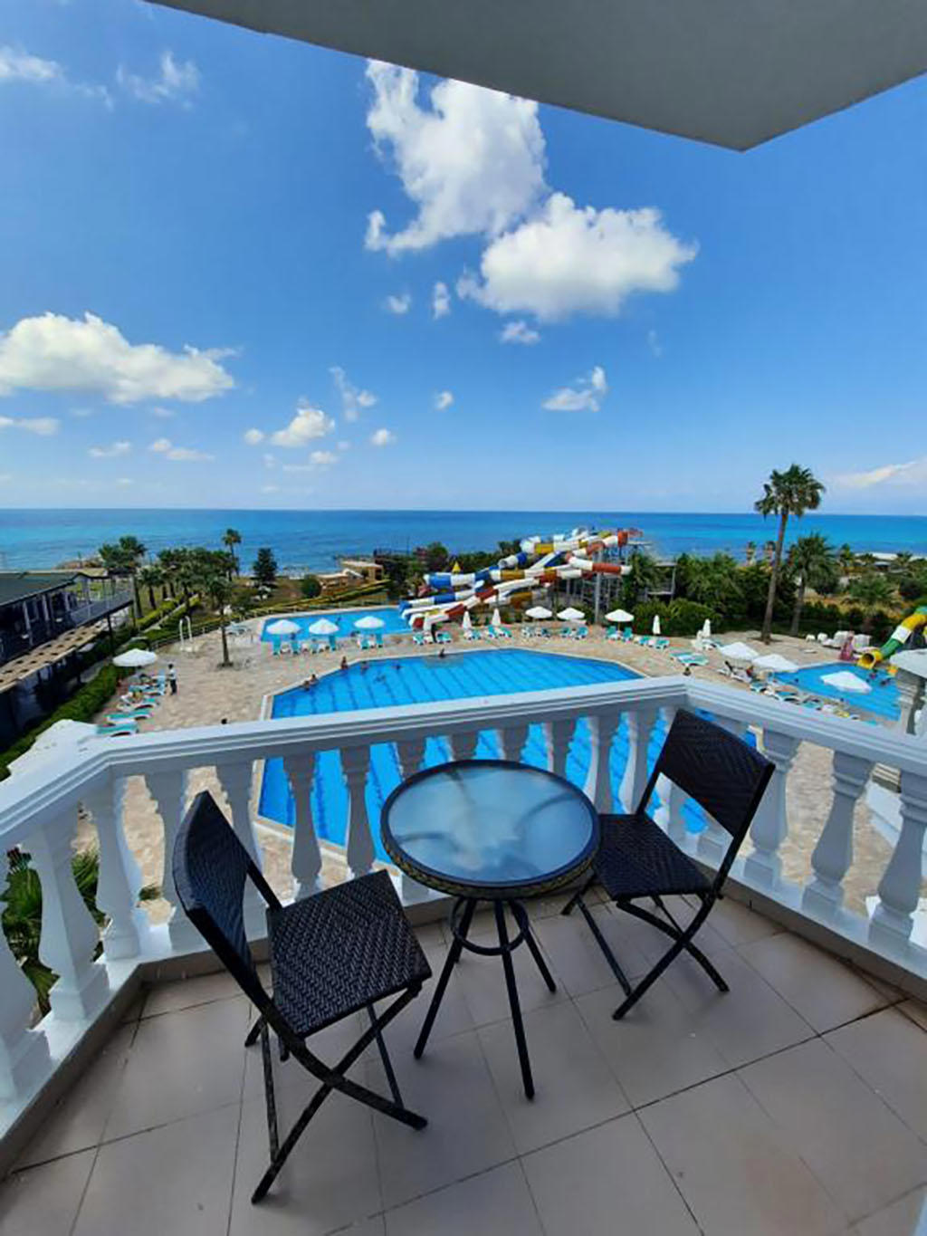 Issos Otel