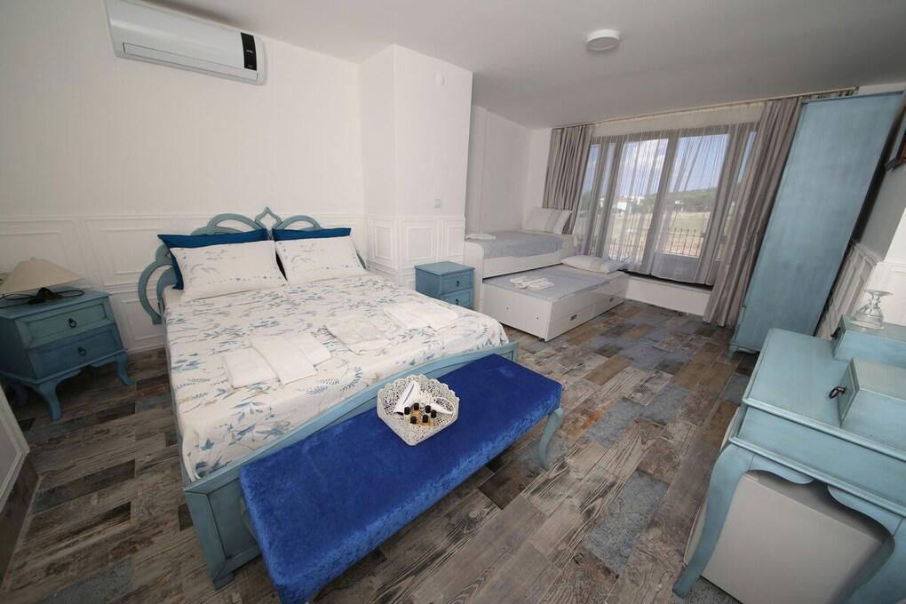 Cunda Morisi Otel