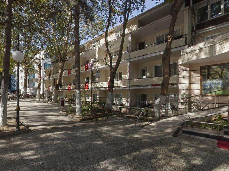 Oylat Kaplıcaları Aşiyan Otel