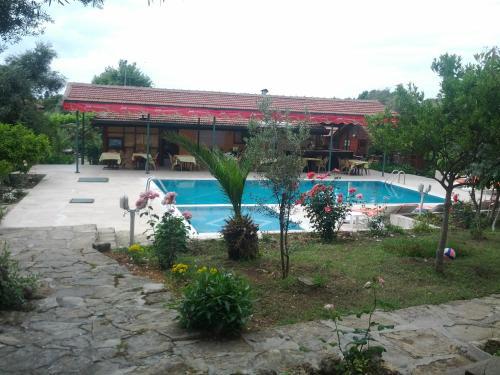 Bykara Motel
