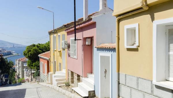 Iconic Stone Houses