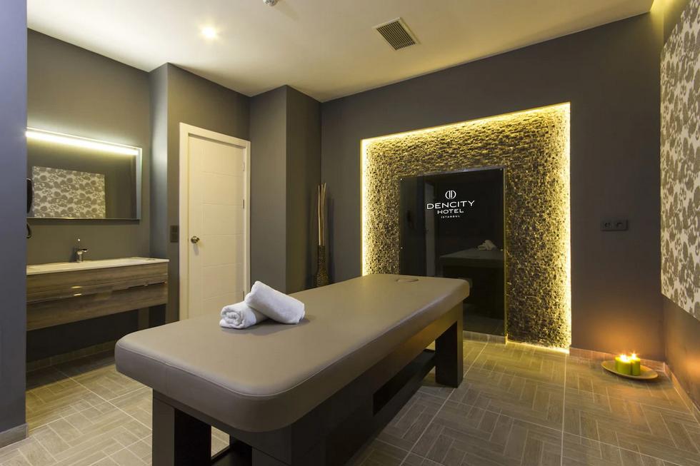 Dencity Hotel