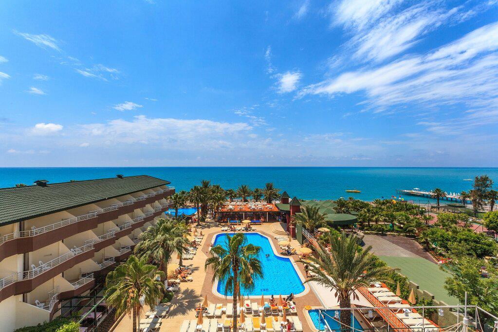 Galeri Resort Hotel