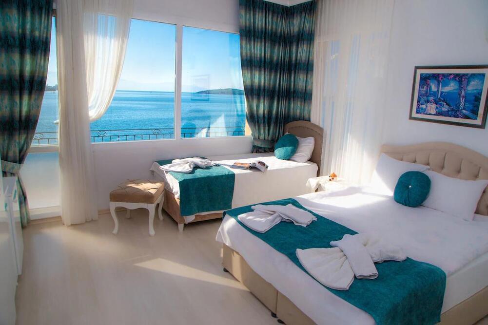Foça Kumsal Hotel