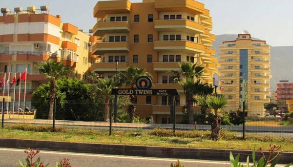 Gold Twins Relax Beach Hotel