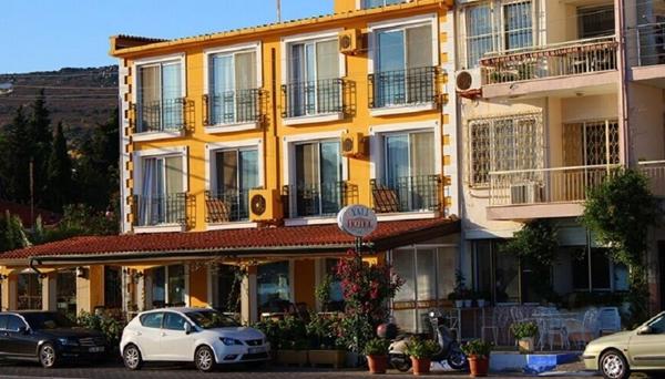 Foça Yalı Hotel