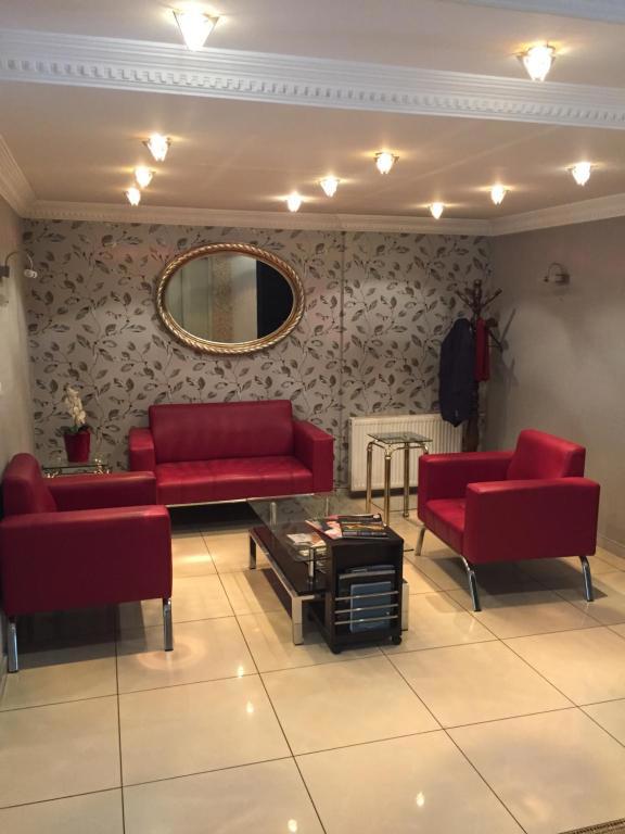 Mina 1 Otel