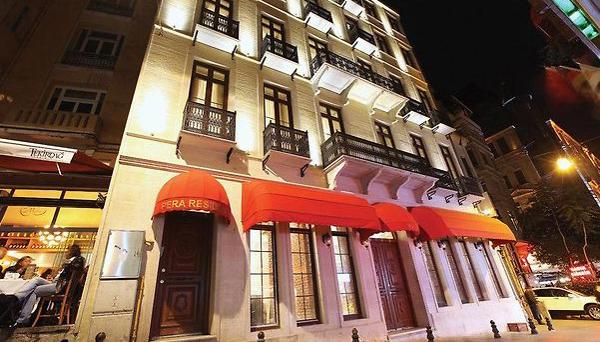 Pera Residence
