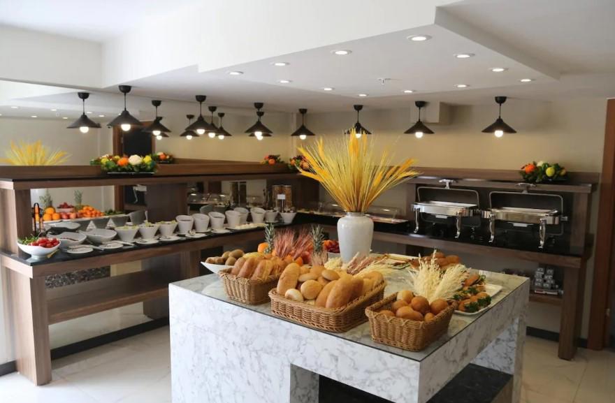 Avwan Hotel Cigli