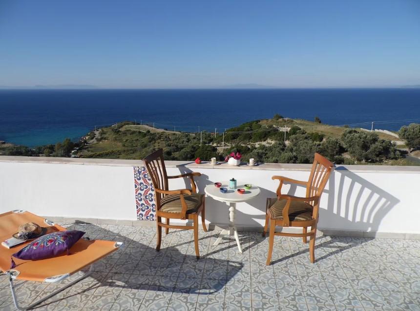 Laila Otel Karaburun