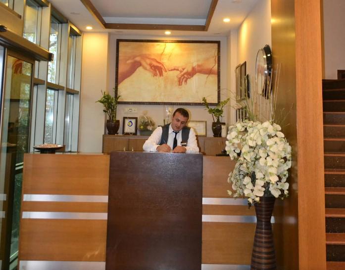 Engin Otel Izmir