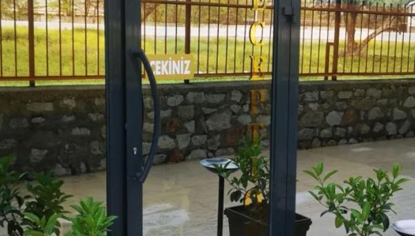 Yeni Mavi İzmir Oteli