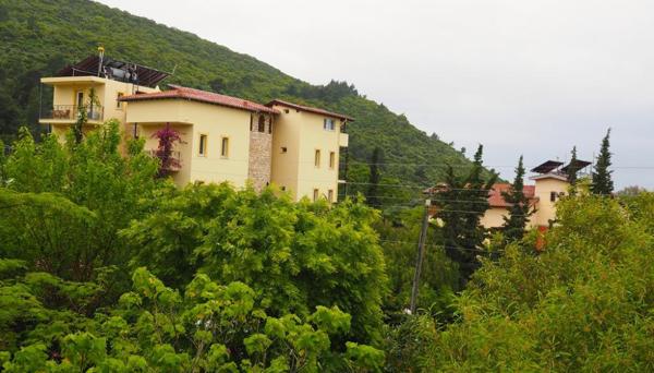 Emel Pension