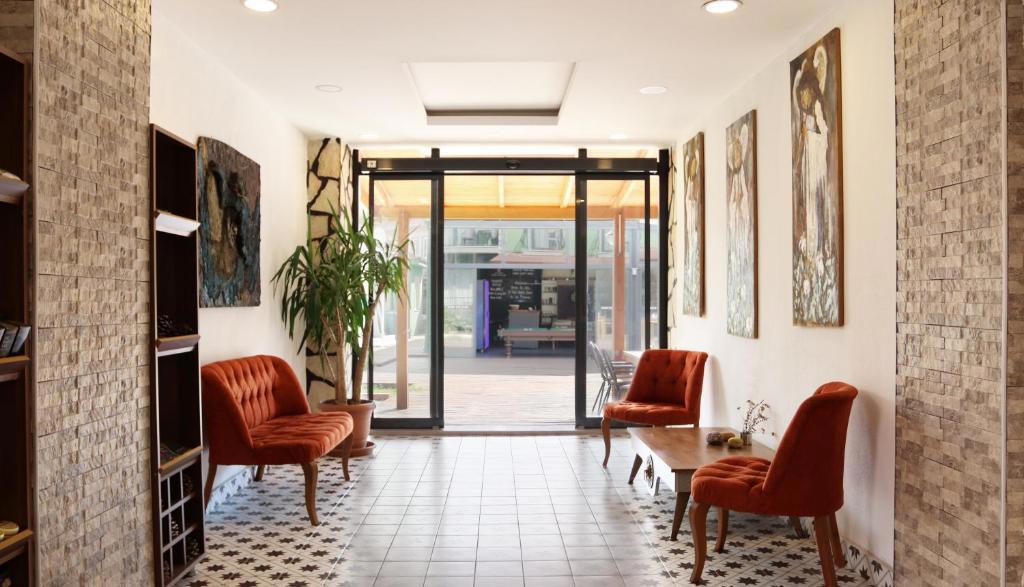 Smyrna Hotel