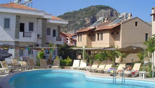 Ali Özalp Villas & Apartments