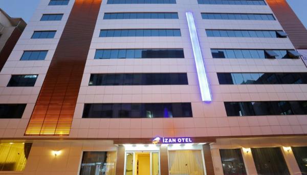Izan Hotel