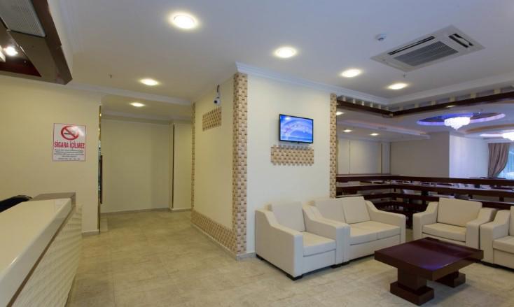 Izan Hotel