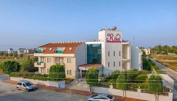 Akalia Suite Hotel & Spa