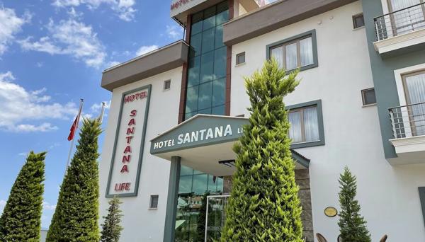 Santana Life Otel