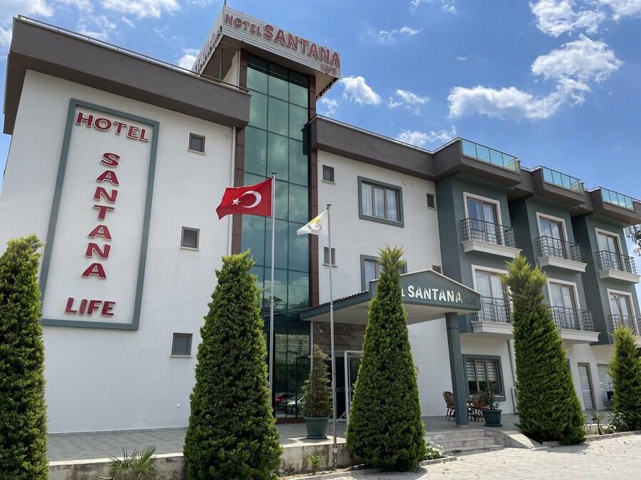 Santana Life Otel