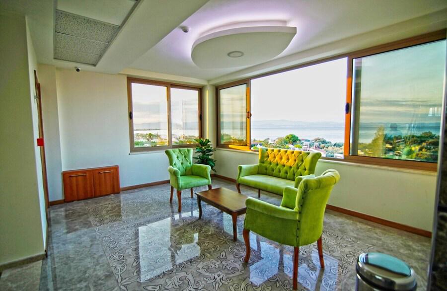 Santana Life Otel