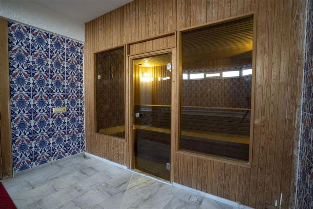 Ayapam Hotel