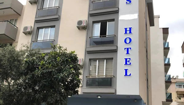 Ikarus Hotel