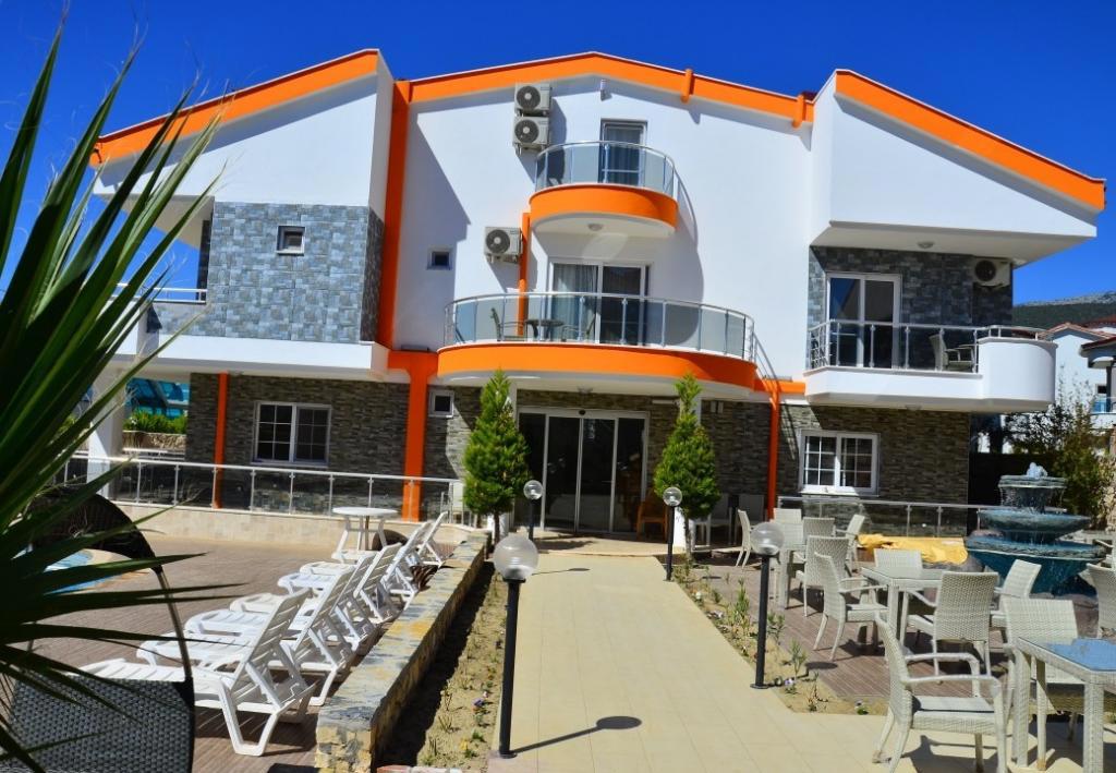 Rose Garden Boutique Hotel